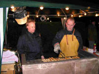 Feuerwehr am Grillstand